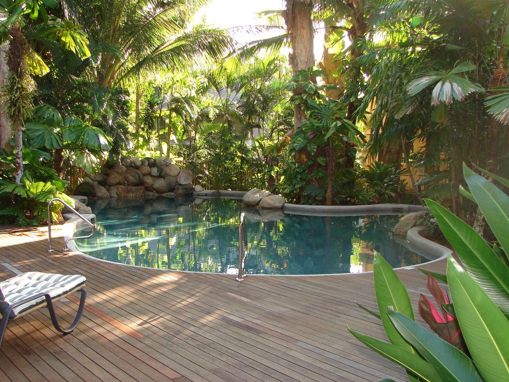 Tropic Palm Cove