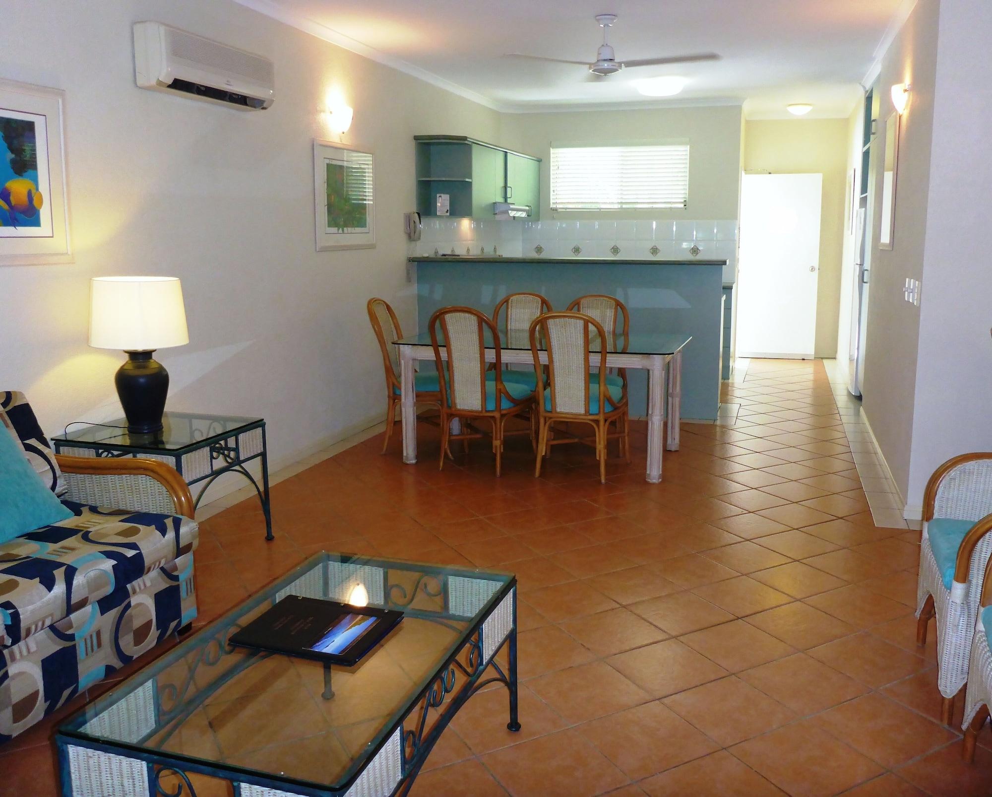 Tropic 4*
