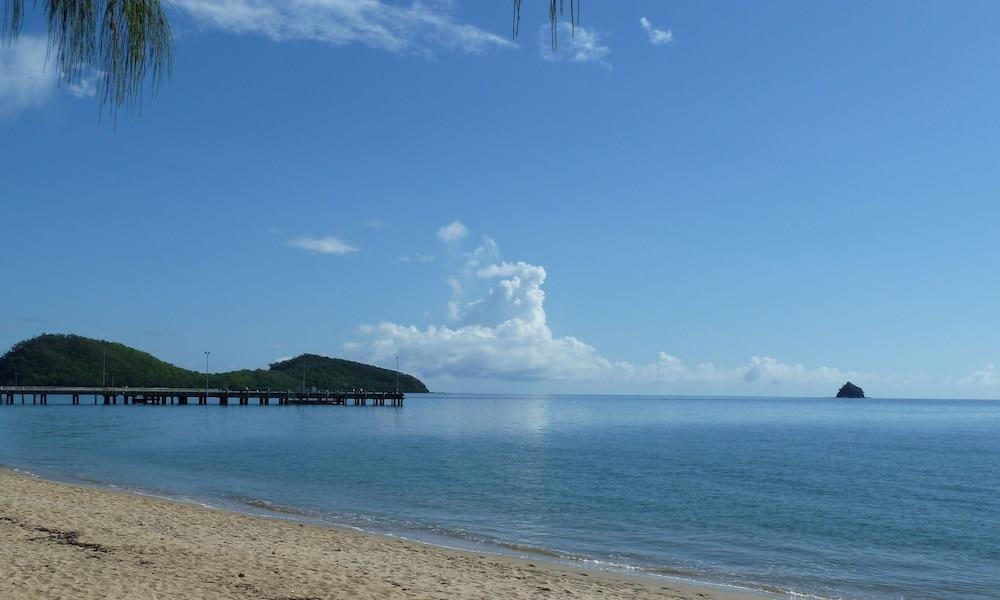 Tropic Palm Cove